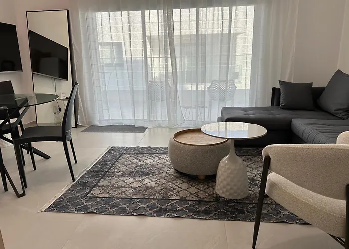 -Mari- Cozy Stay Near Unic & Medical School