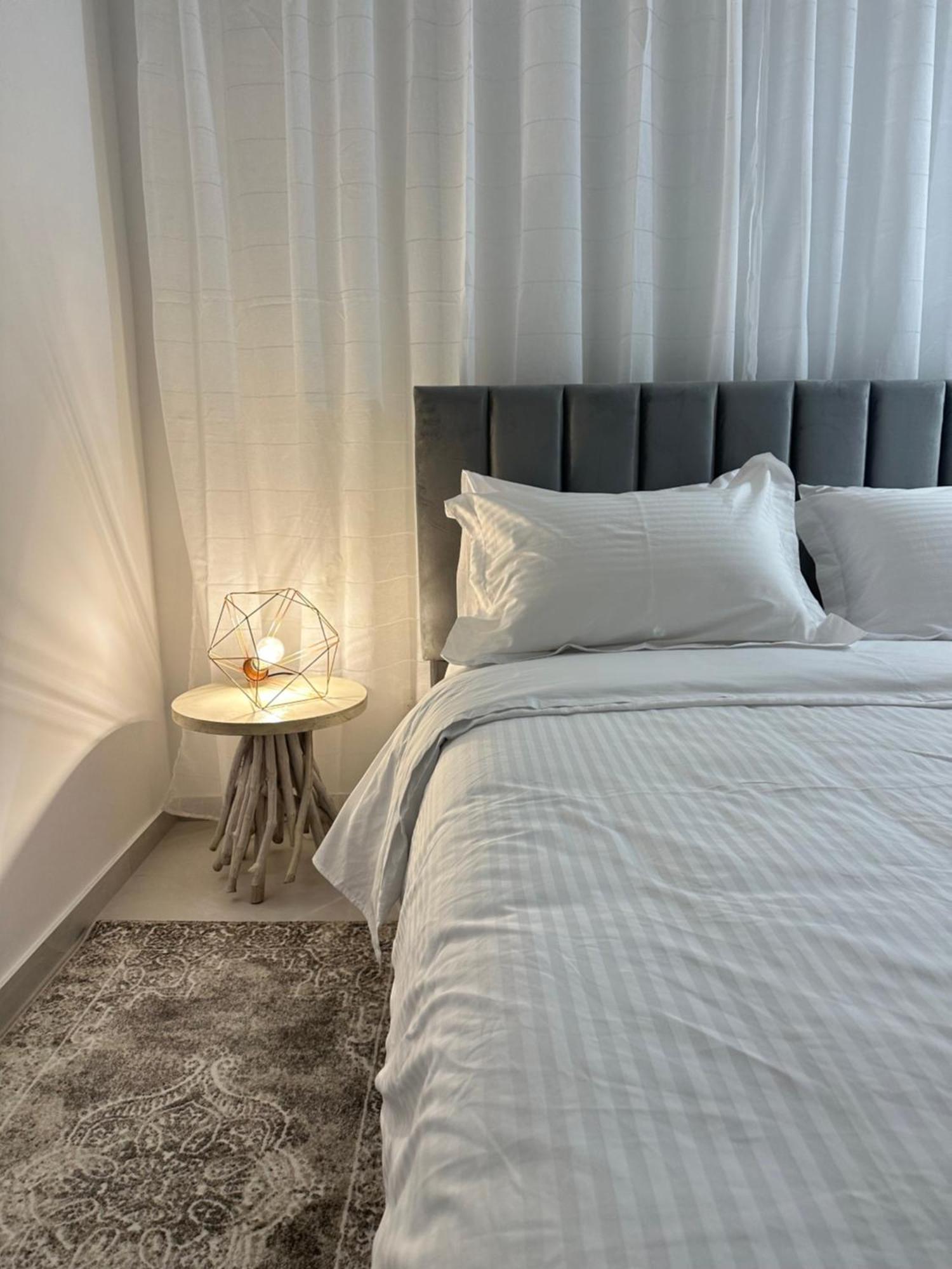 -mari- Cozy Near Unic & Medical School