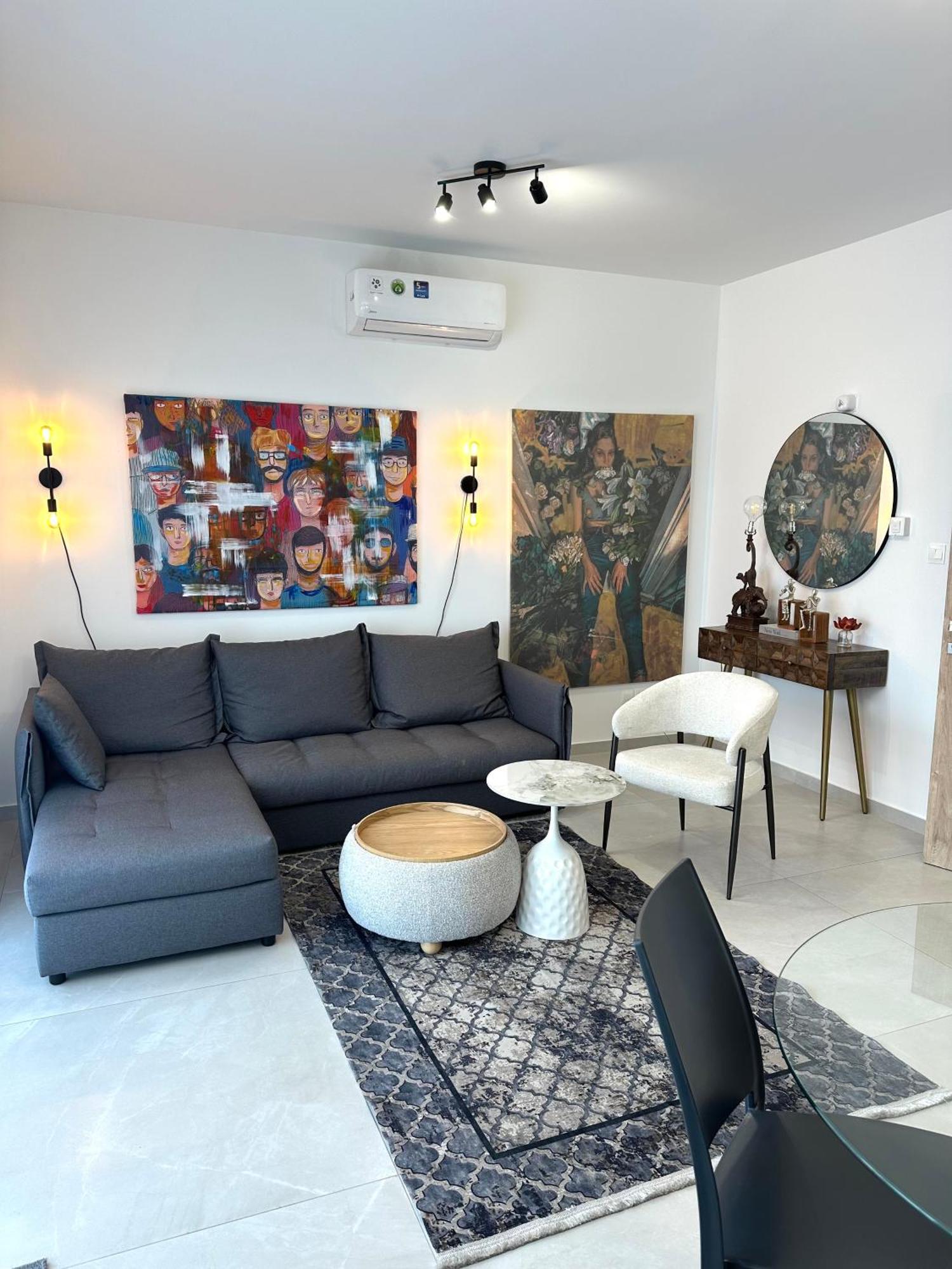 -mari- Cozy Near Unic & Medical School Apartment Nicosia
